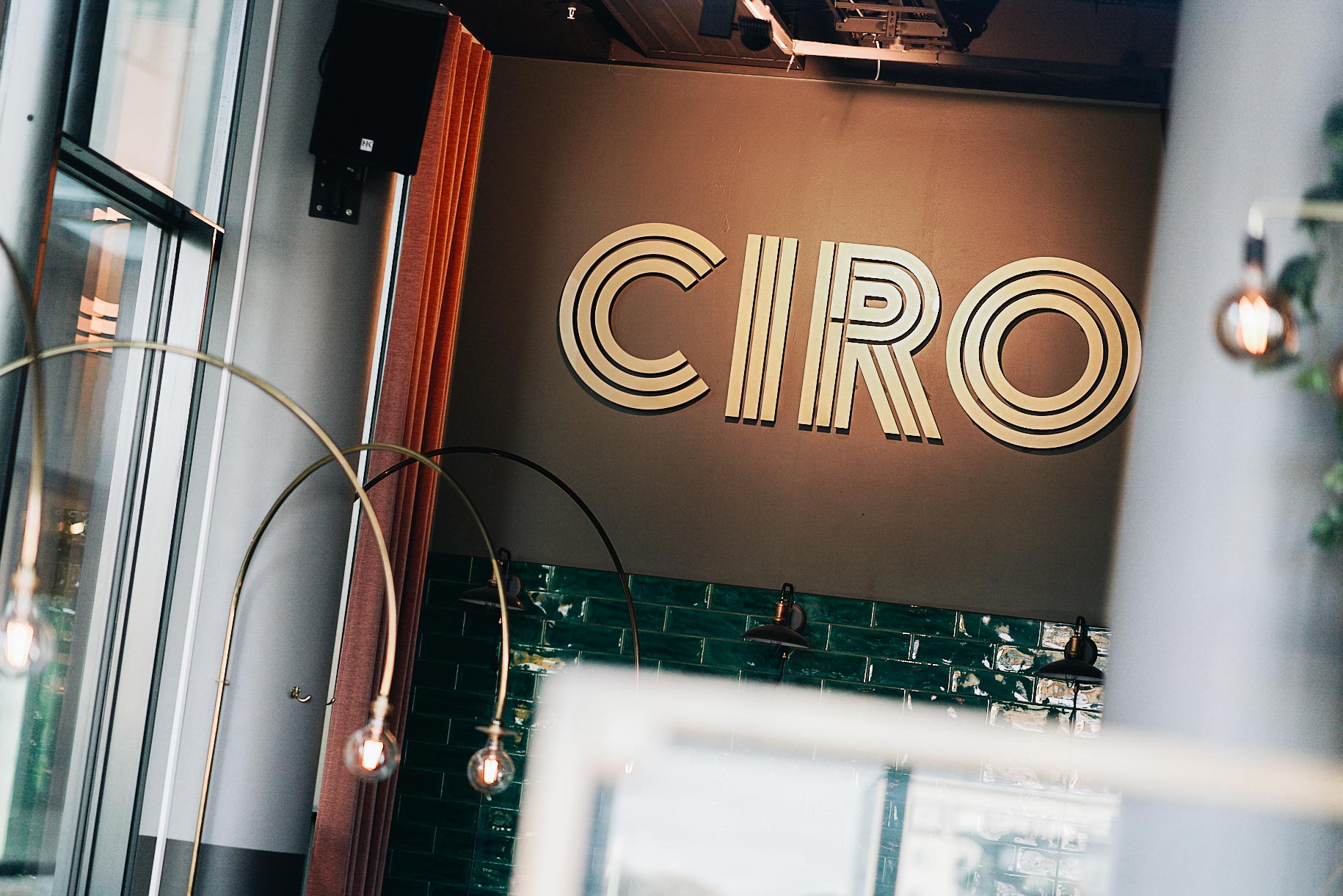 Ciro - Logotyp interiör